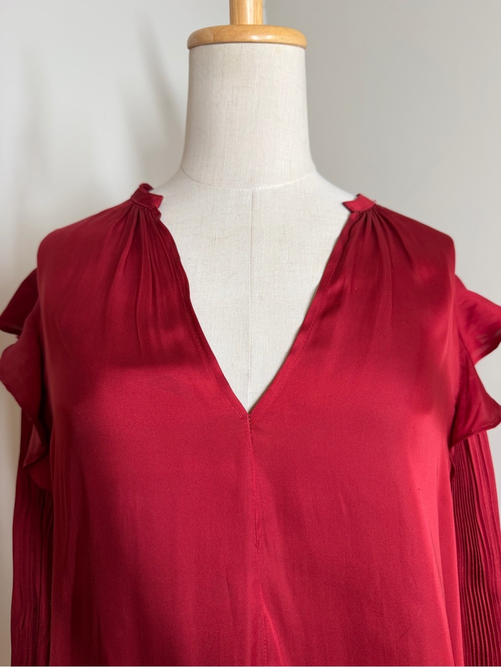 Anthropologie Dolan Left Coast Red Satin-SZ M-Pleated Balloon Sleeve Blouse - Picture 6 of 12